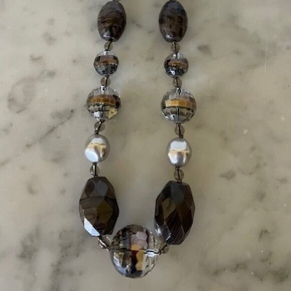 TALBOTS Smoky Gray Silver Beaded 19" Necklace - Picture 6 of 15